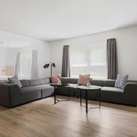 Western Hotel 4*
